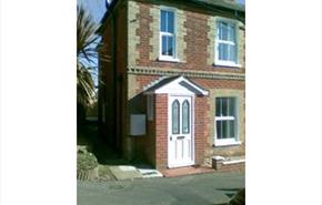 1 Drayton Villas