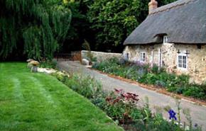 Afton Thatch & Afton Thatch Lodge